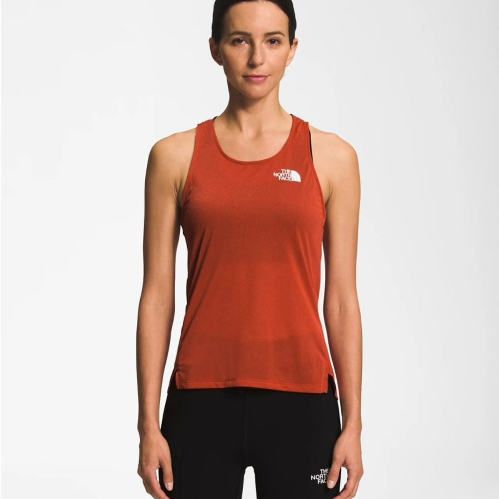 The Northface NWT women’s sunriser tank in rusted bronze